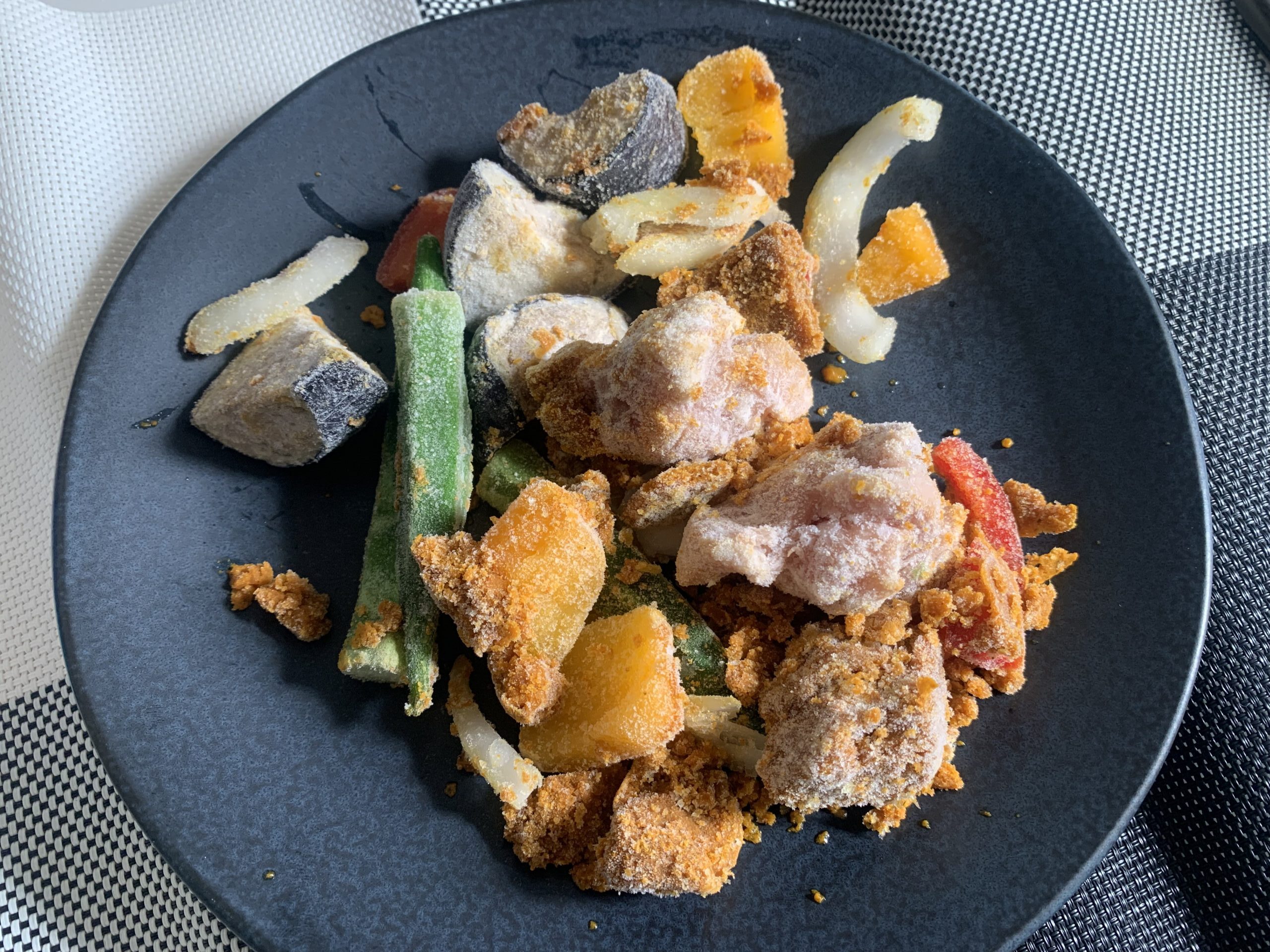 甘口トマトカレーお皿に出した